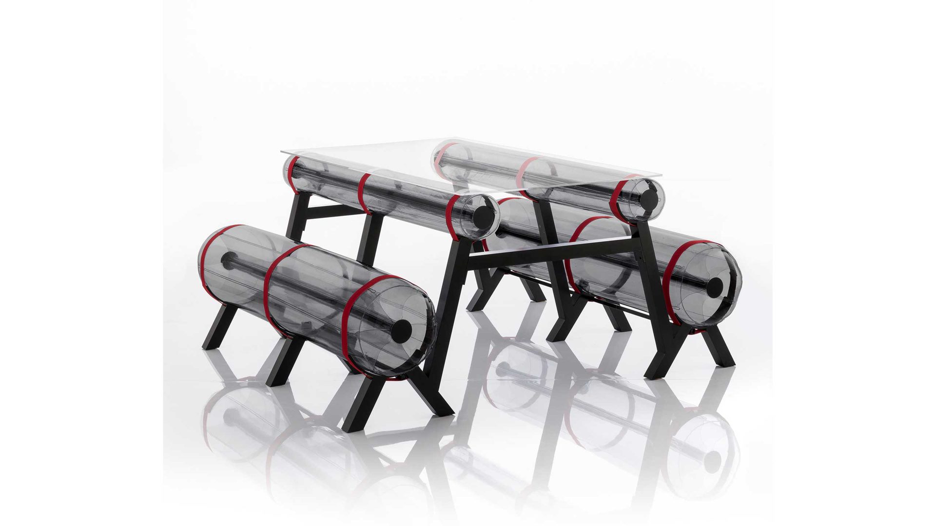 Bank-Set Mojow design aus Aluminium Kunststoff in Grau Ziba Picknickbank, 2 Bänke mit Tisch Sitz grau transparent, Band rot, Gestell Aluminium schwarz